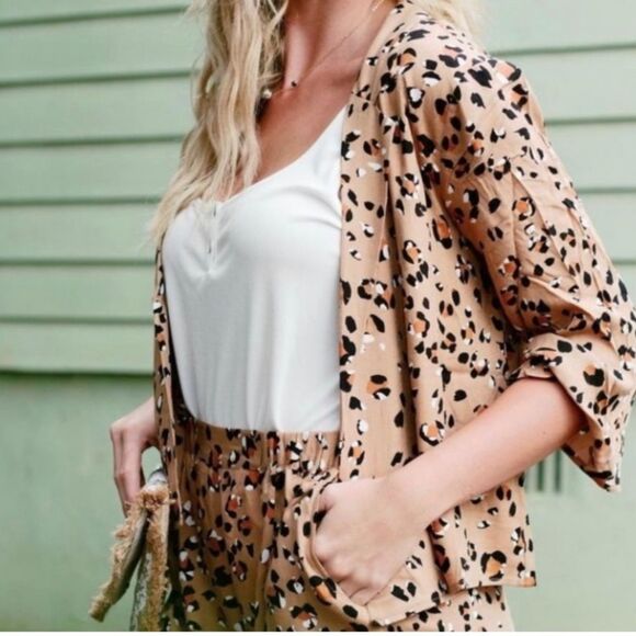 saltwater LUXE Women’s leopard Garvey blazer jacket size small.  EUC! - Picture 1 of 10